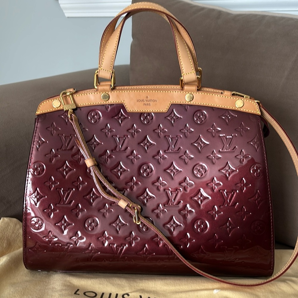 Louis Vuitton Brea GM Rouge Fauviste Vernis